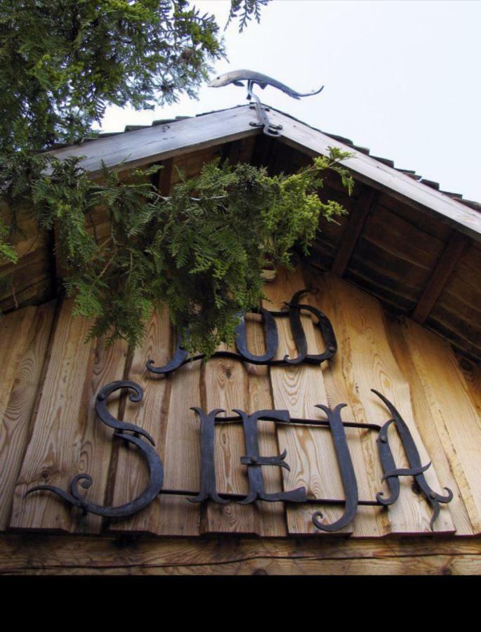 Dom Nad Wigrami Bed & Breakfast Leszczewek Exterior photo